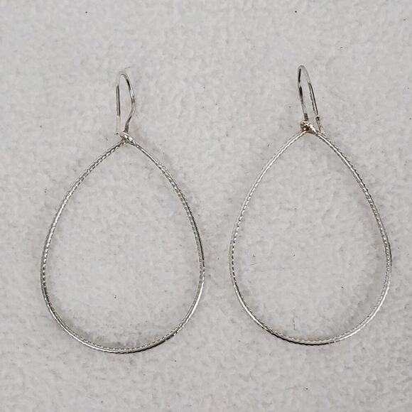 Silpada Sterling Silver "Slimline" Oval Earrings W2214 Teardrop Hoop - Picture 3 of 5